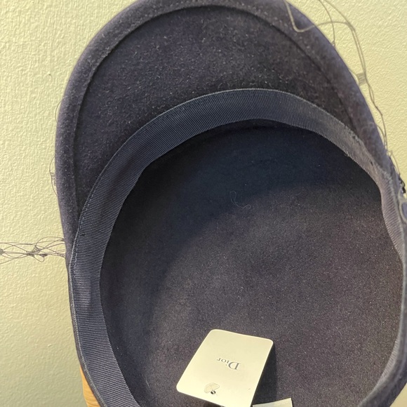 SOLD!!! Dior felt hat - Picture 10 of 12